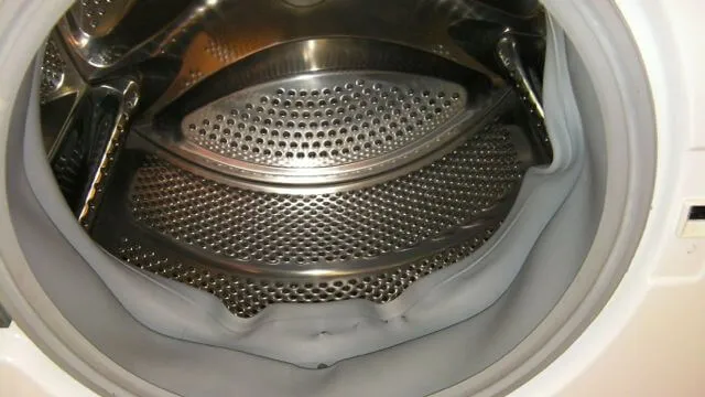 изношенная манжета люка стиральной машины изношенная манжета люка стиральной машины