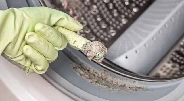 Накипь в стиральной машине Накипь в стиральной машине
