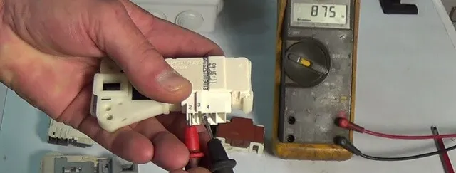 мастер проверят цепь питания между платой управления и убл мастер проверят цепь питания между платой управления и убл